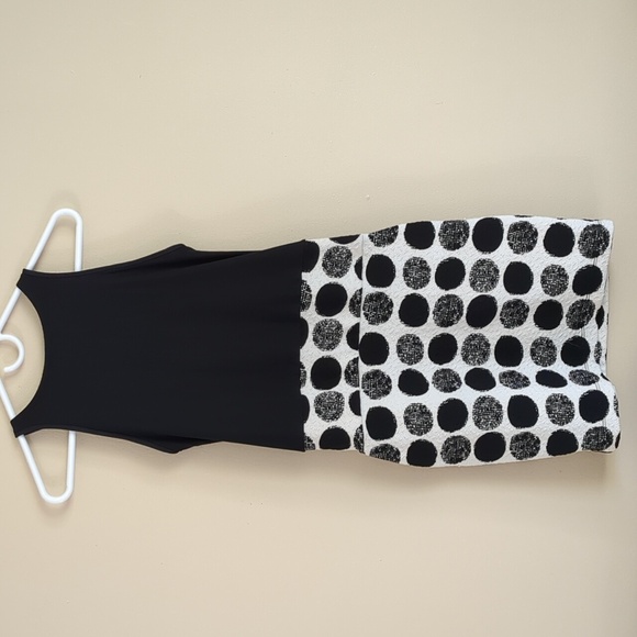 14.5" Pit-to-Pit Black Textured Polka Dot Dress With Pockets - Picture 8 of 9